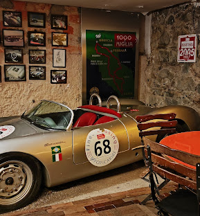 68 La Pizzeria